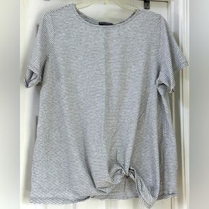 Chelsea & Theodore Striped Top w/ Twist Hem